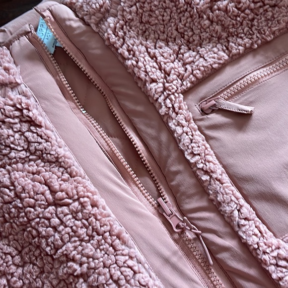 AWESOME PEACHY REVERSIBLE ZIP UP - Picture 5 of 6